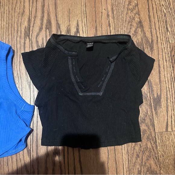 Shein Crop Top Bundle - Picture 3 of 4